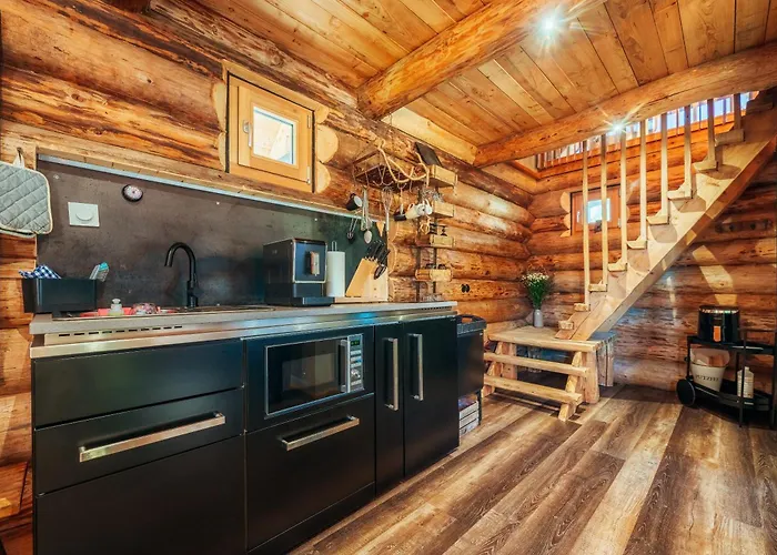 Blockhaus Panhuette 度假居 *